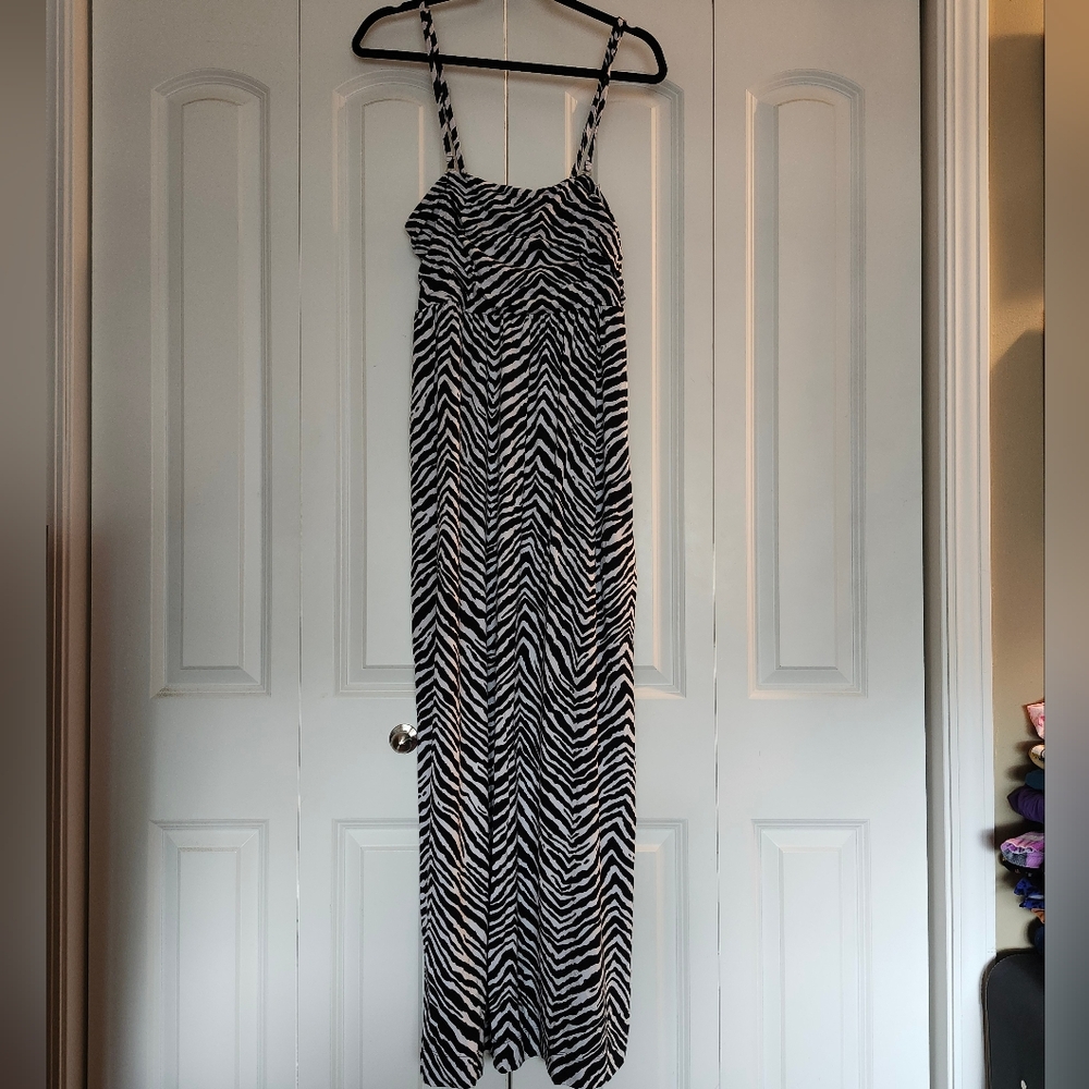 Chico's Zenergy zebra print maxi dress